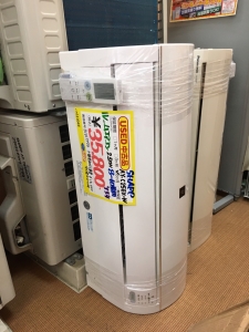 SHARP 2.5kw 2013年製　エアコン買取ました！！