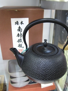 人気の南部鉄器　鉄瓶　未使用　買取させて頂きました！