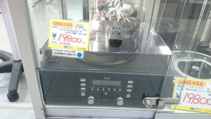 ターンテーブル付きCDレコーダーを買取させて頂きました。