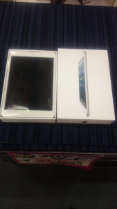 ipad mini を買取させて頂きました。